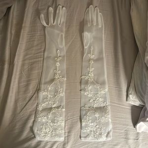 Bridal Gloves